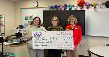 Sioux Falls Roosevelt teacher selected for Adopt A Classroom